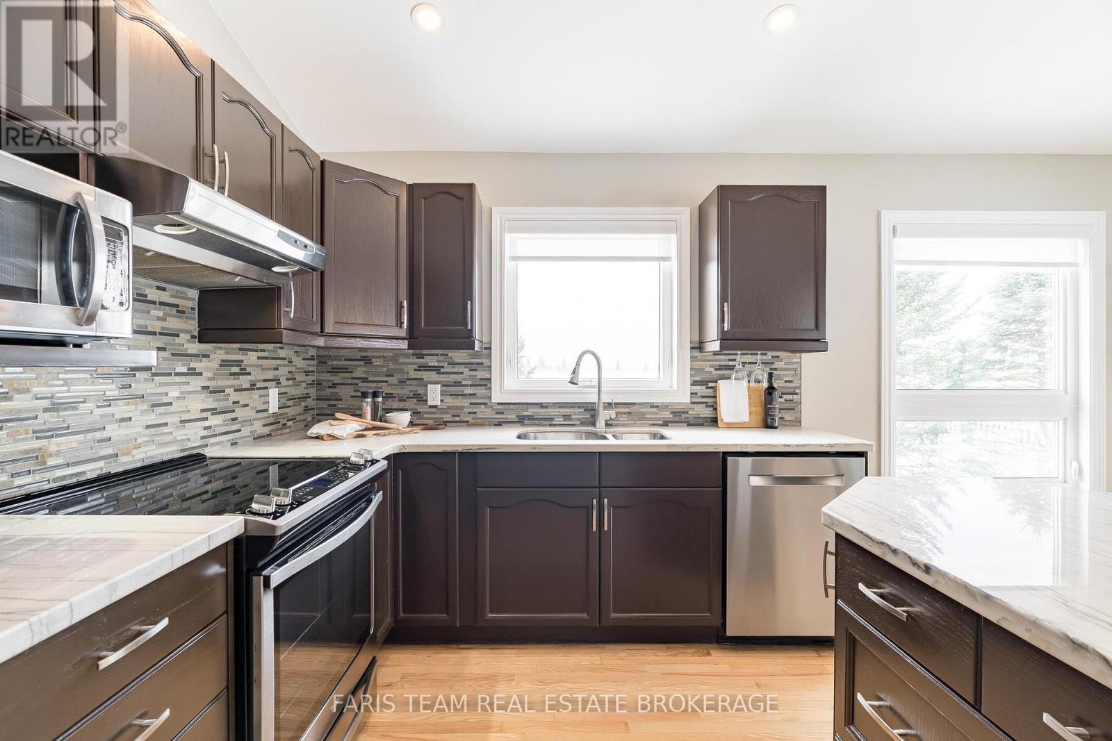 5518 25 Side Road, Essa, Ontario  L0M 1T0 - Photo 8 - N12817998