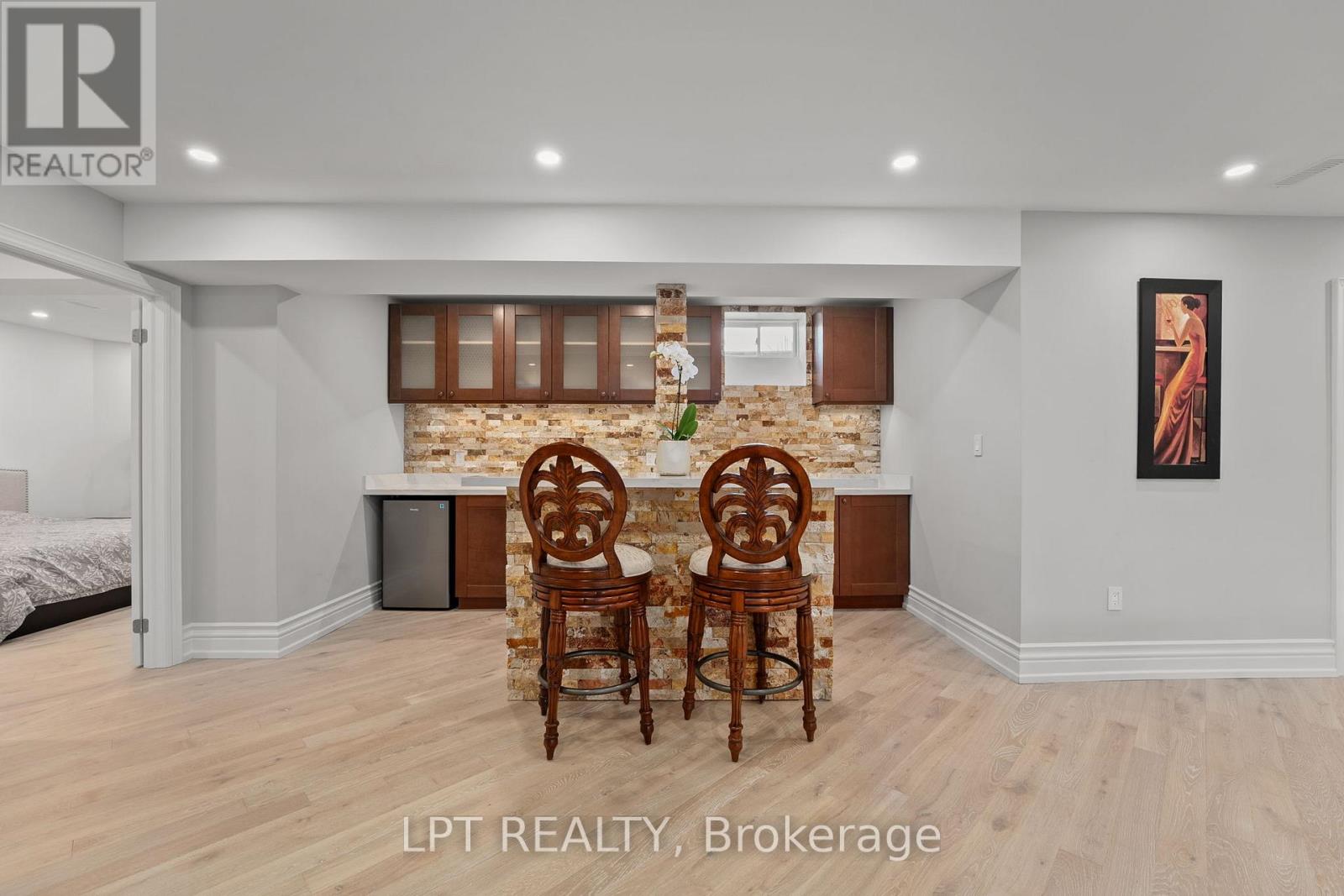 18 Wolford Court, Georgina, Ontario  L4P 0B1 - Photo 32 - N12818014