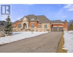 18 WOLFORD COURT, Georgina, Ontario