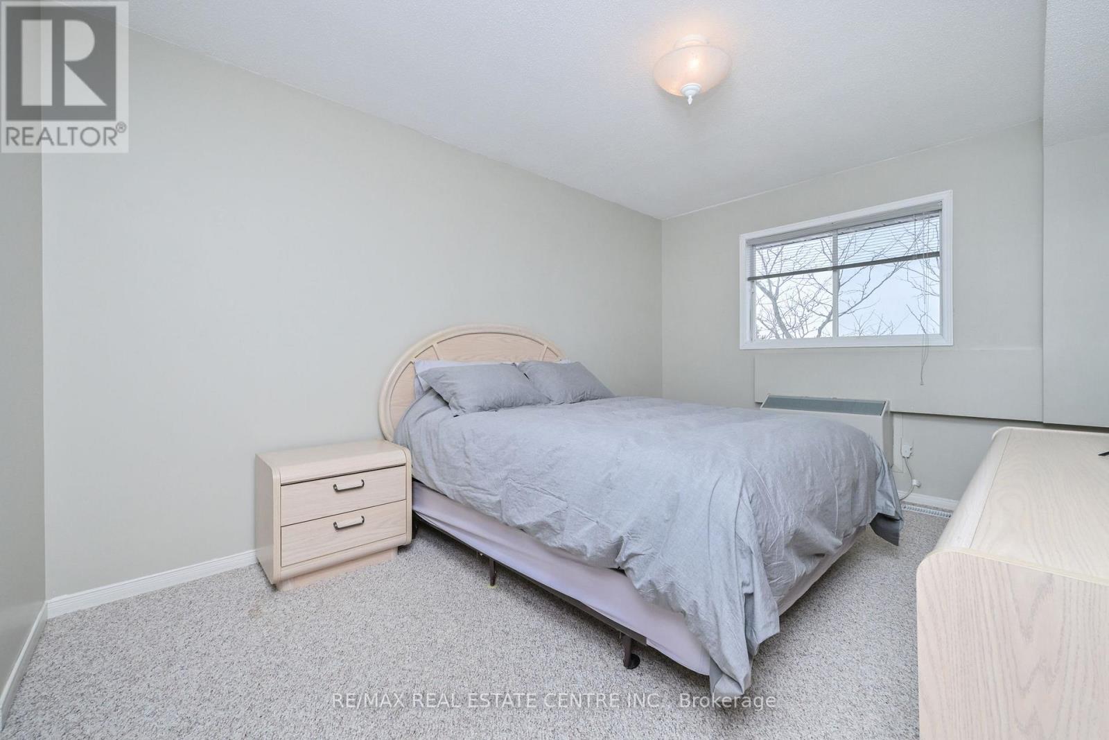 409 - 120 Bell Farm Road, Barrie, Ontario  L4M 6J2 - Photo 14 - S12817990