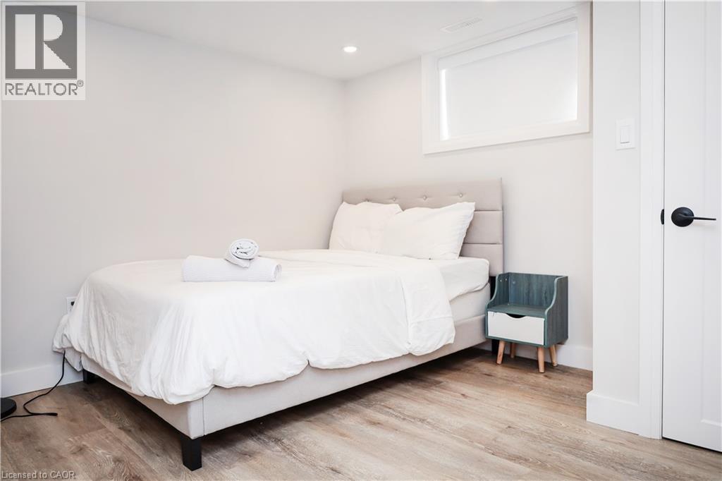 219 Macinnis Street, Welland, Ontario  L3B 2H3 - Photo 27 - 40807362