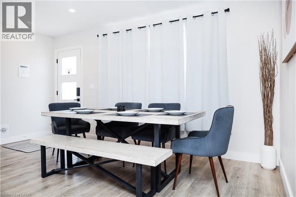 219 Macinnis Street, Welland, Ontario  L3B 2H3 - Photo 33 - 40807362