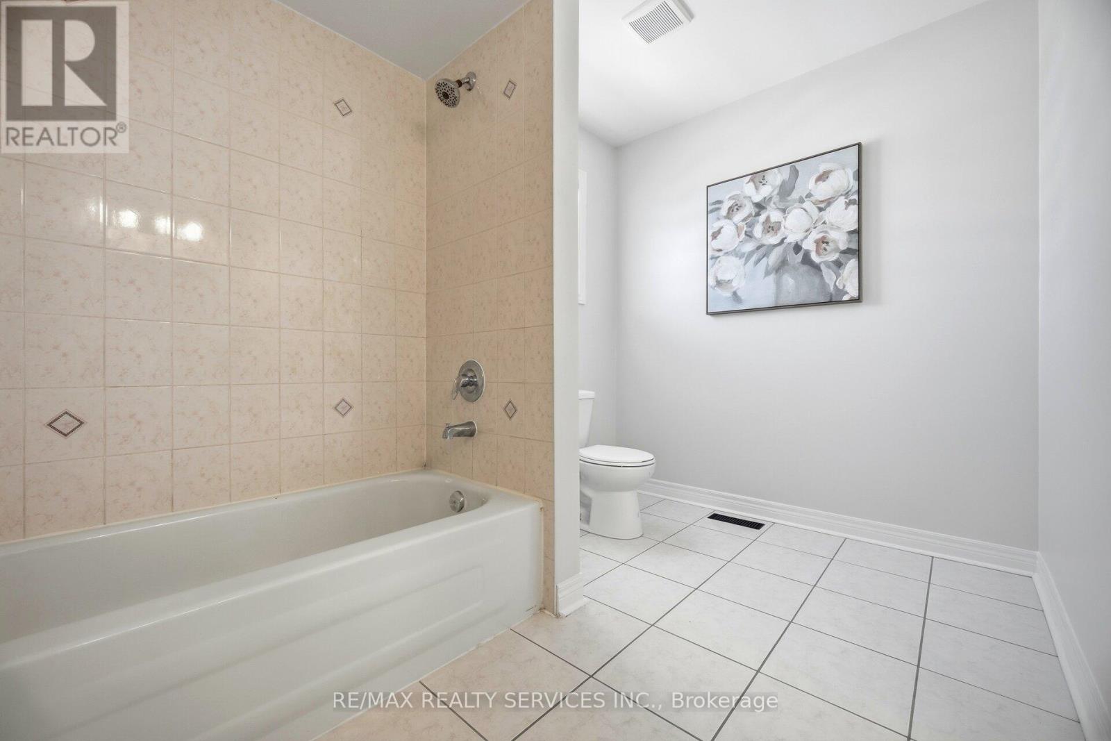 23 Wandering Trail Drive, Brampton, Ontario  L7A 1T5 - Photo 32 - W12817944