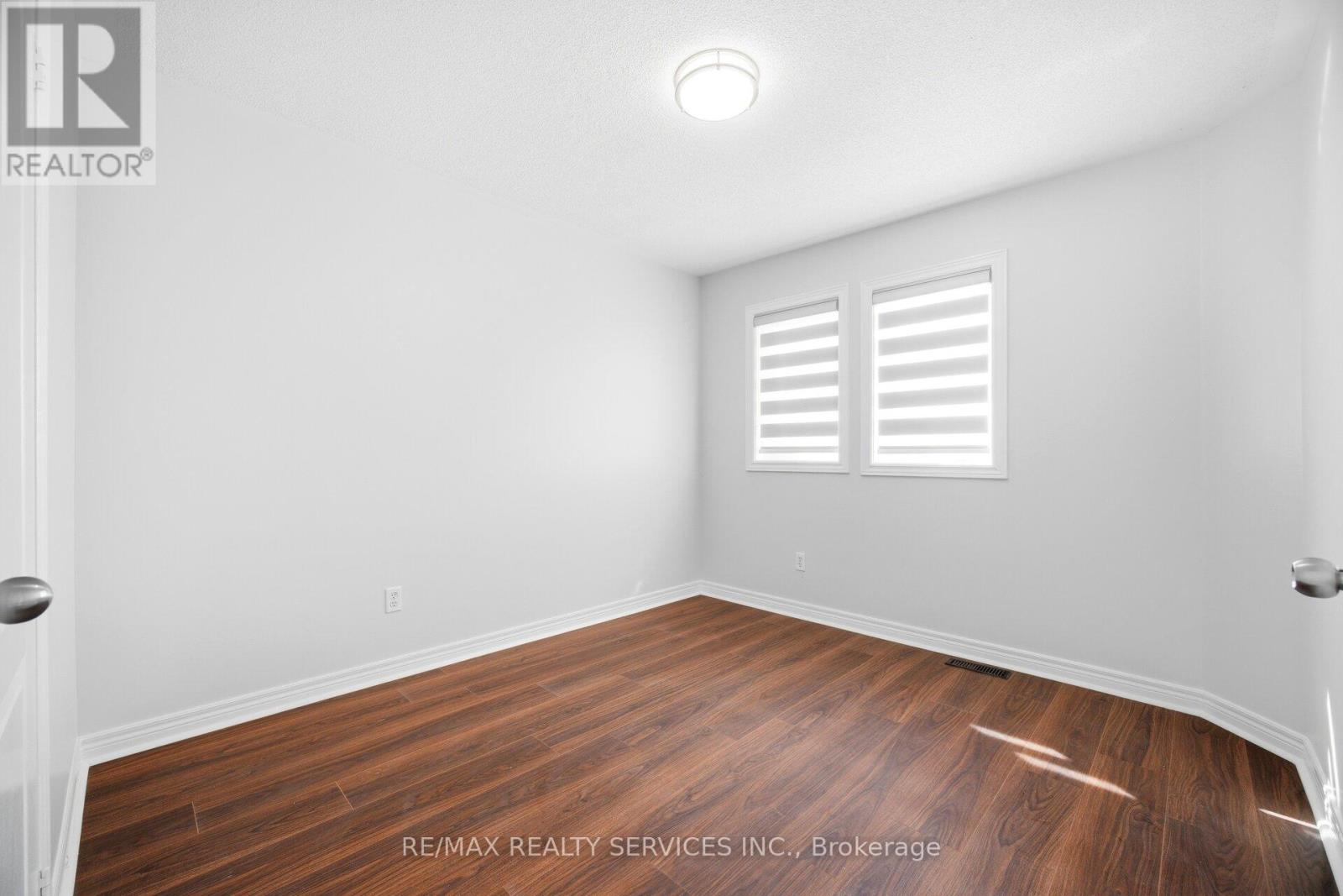 23 Wandering Trail Drive, Brampton, Ontario  L7A 1T5 - Photo 37 - W12817944