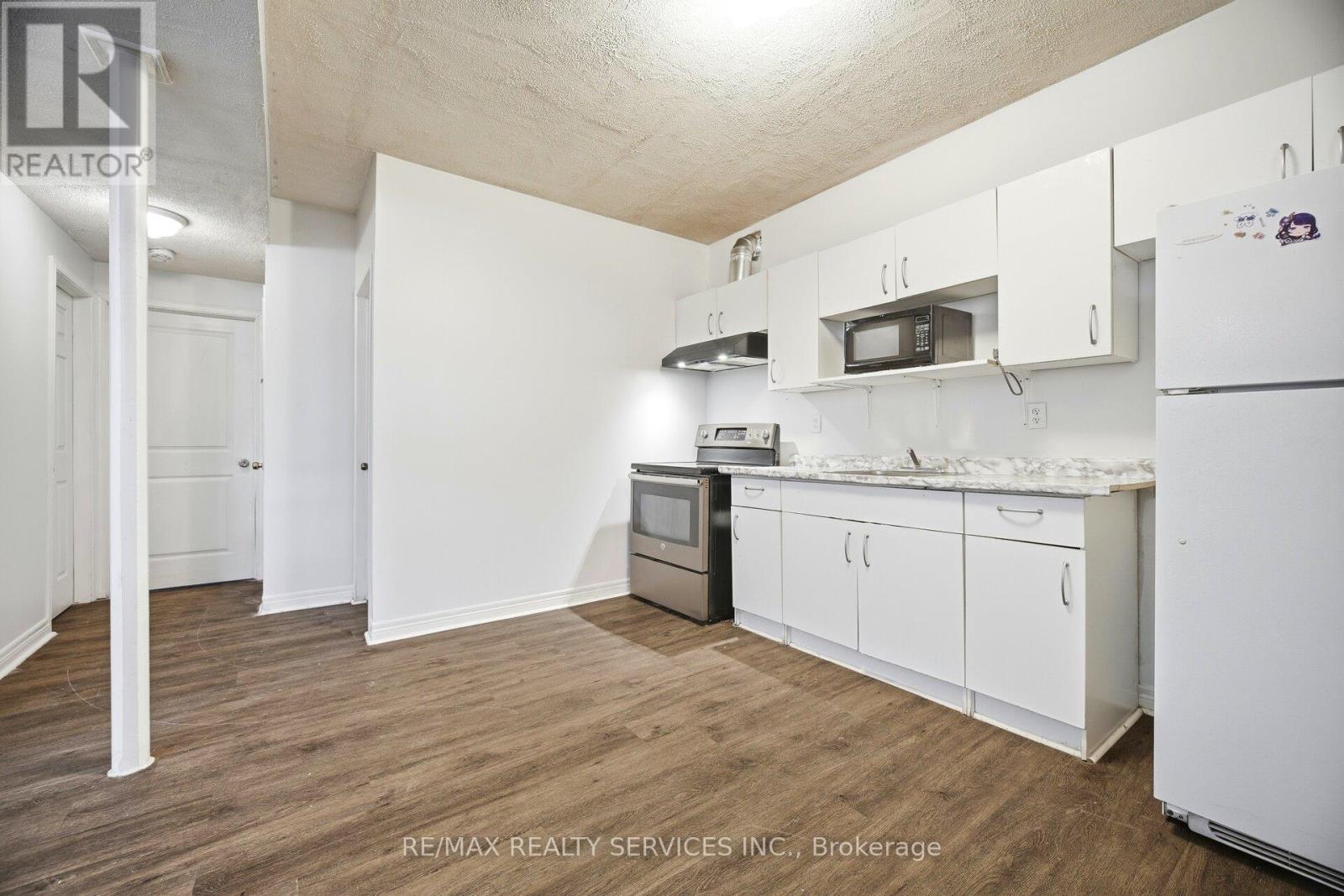 23 Wandering Trail Drive, Brampton, Ontario  L7A 1T5 - Photo 41 - W12817944