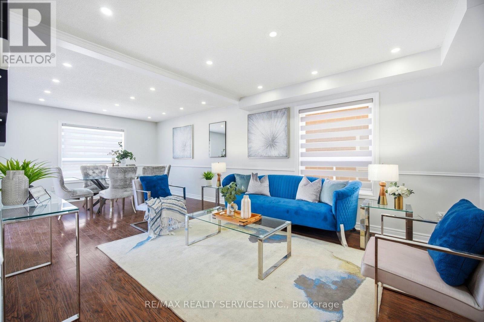 23 Wandering Trail Drive, Brampton, Ontario  L7A 1T5 - Photo 6 - W12817944