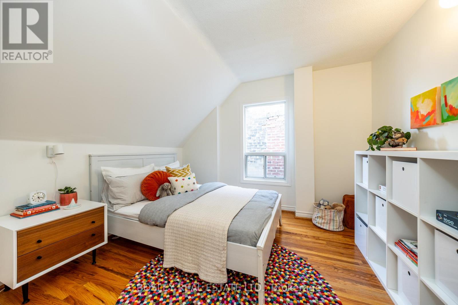 54 Lansdowne Avenue, Toronto, Ontario  M6K 2V8 - Photo 37 - W12818042