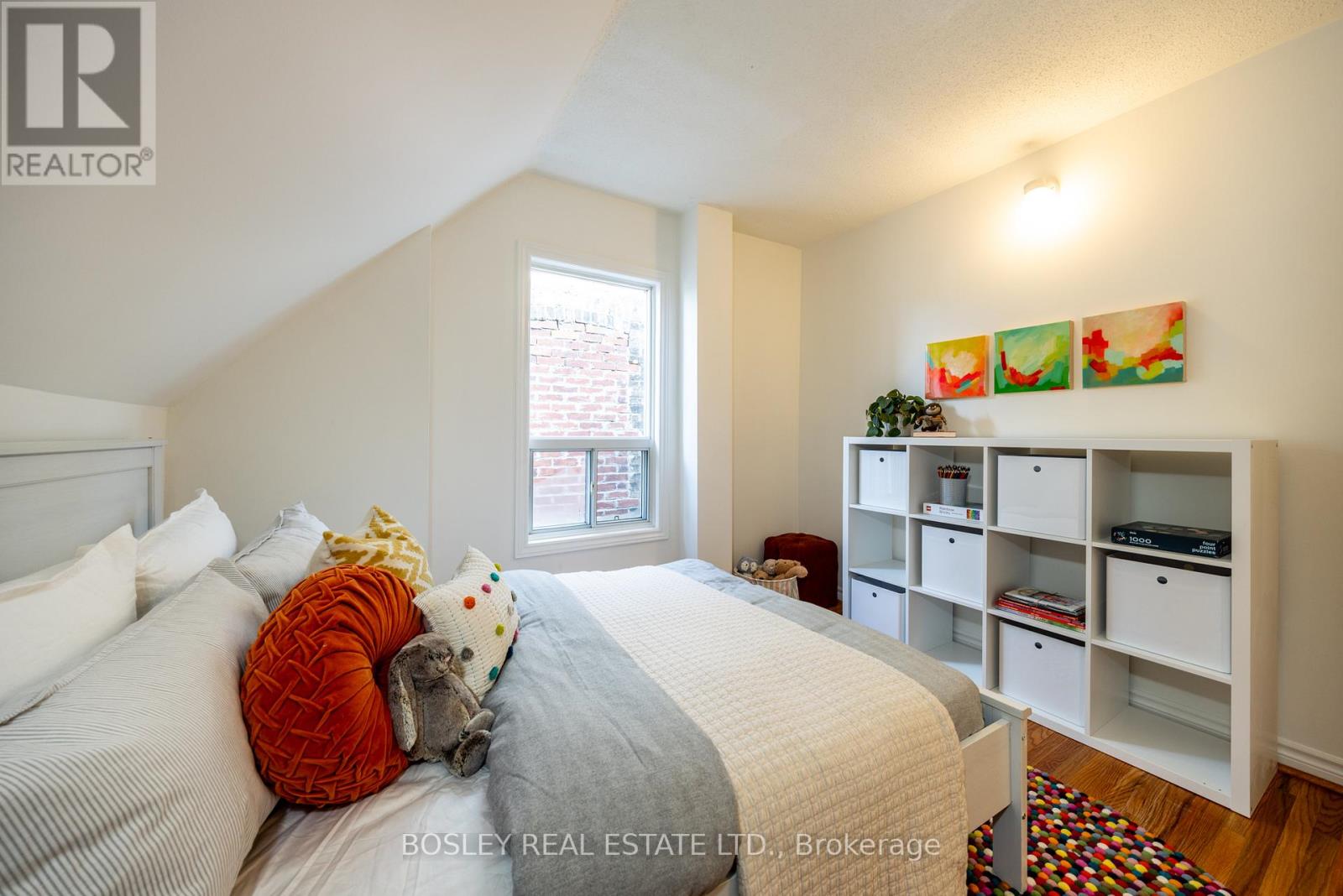 54 Lansdowne Avenue, Toronto, Ontario  M6K 2V8 - Photo 38 - W12818042