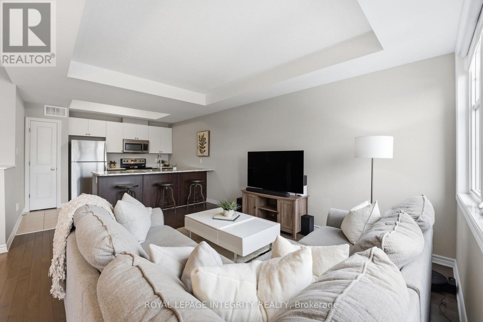 216 Halyard Way, Ottawa, Ontario  K2S 1B9 - Photo 10 - X12812716