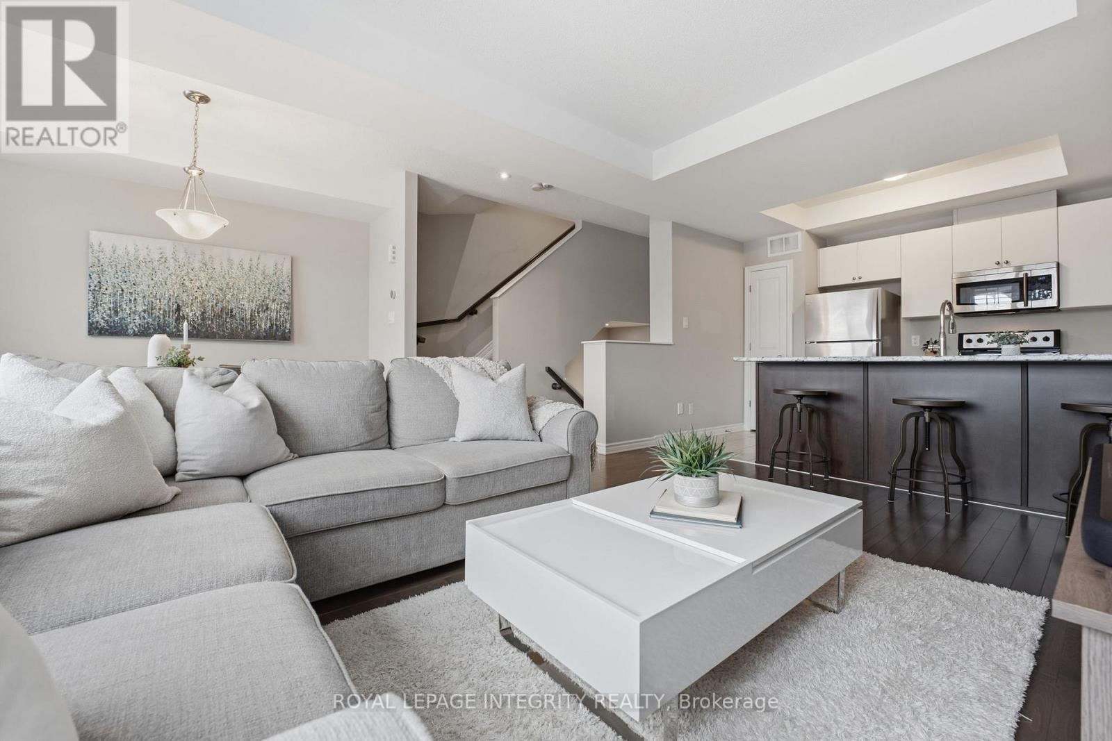 216 Halyard Way, Ottawa, Ontario  K2S 1B9 - Photo 8 - X12812716