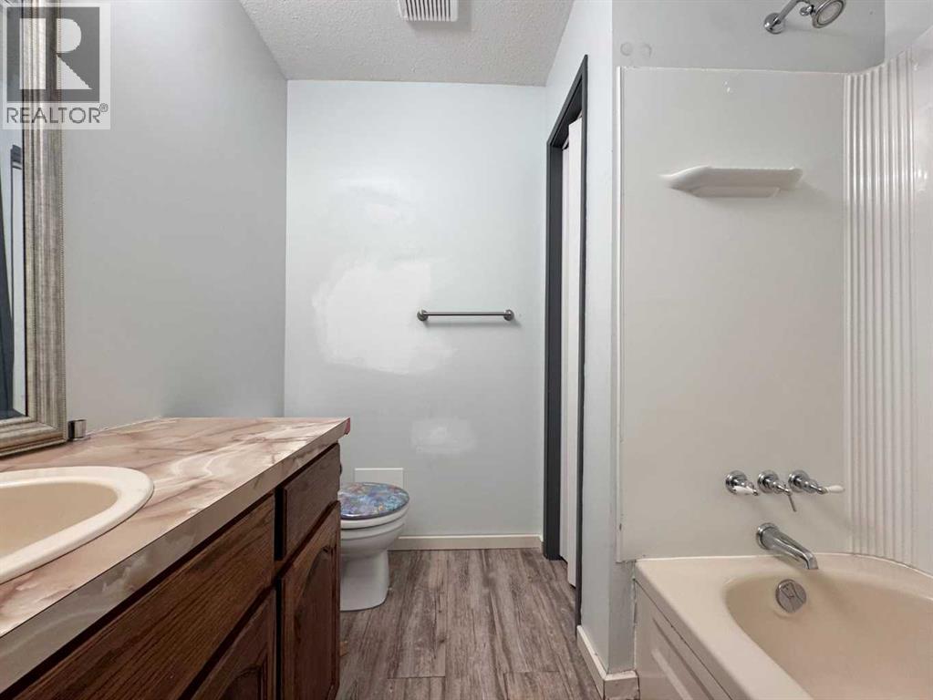 3219 Olson Street, Donalda, Alberta  T0B 1H0 - Photo 25 - A2258337