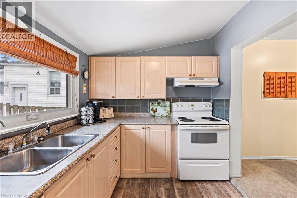 46 Adeline Avenue, Hamilton, Ontario  L8H 5T4 - Photo 11 - 40793516