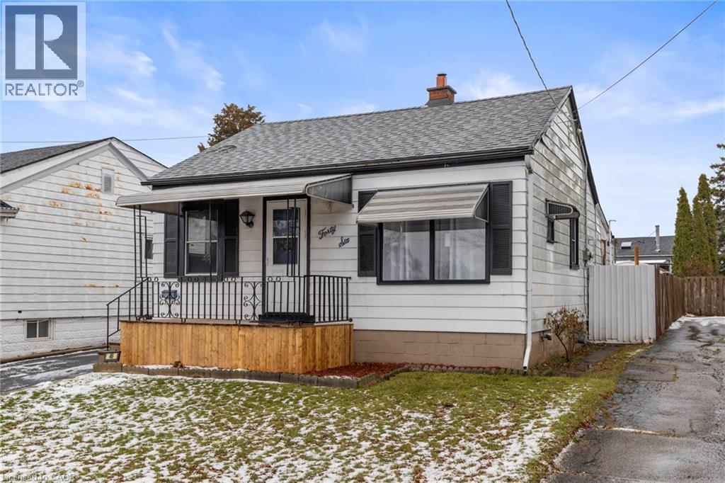 46 Adeline Avenue, Hamilton, Ontario  L8H 5T4 - Photo 2 - 40793516