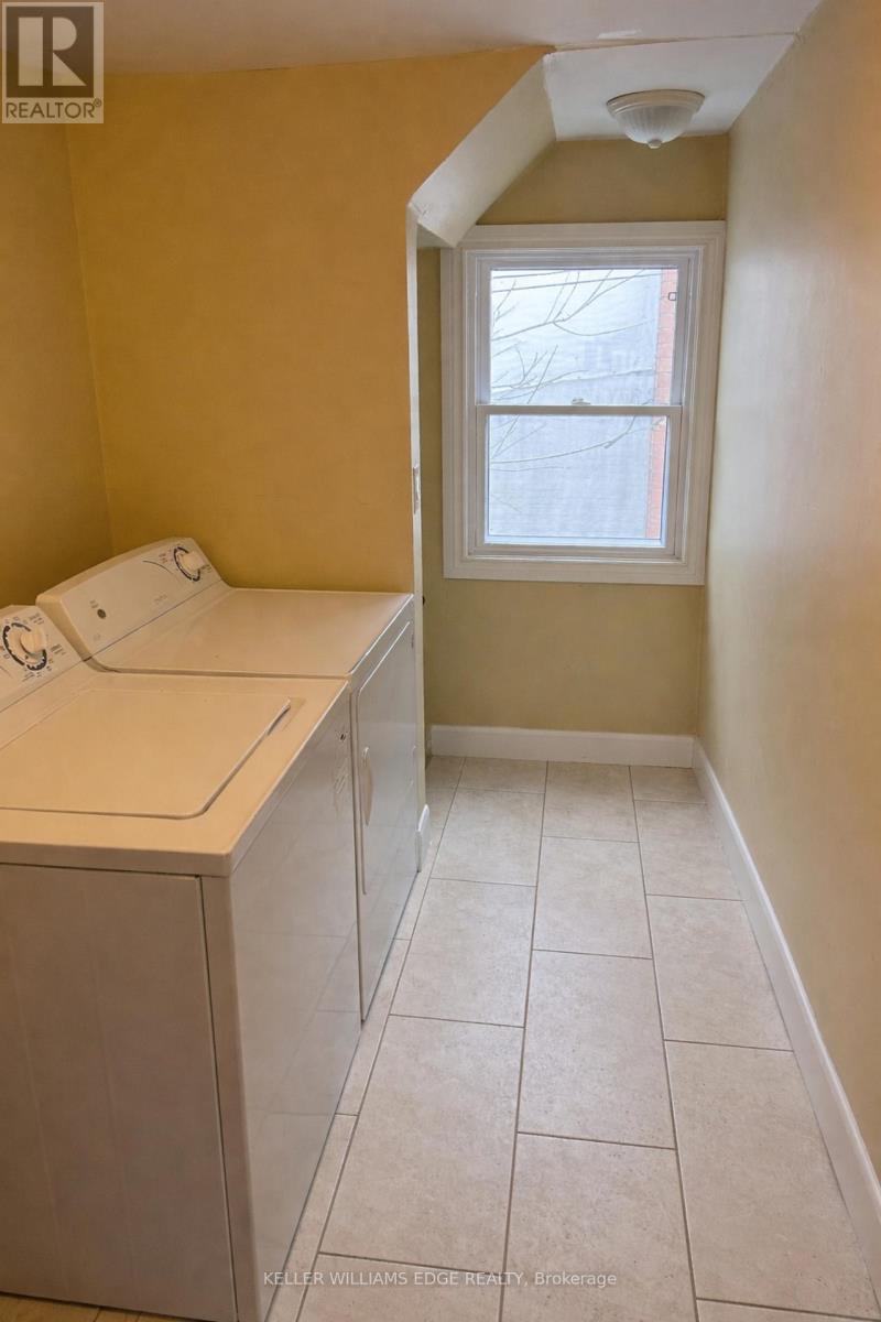 940 Barton Street E, Hamilton (Crown Point), Ontario  L8L 3C5 - Photo 6 - X12817992