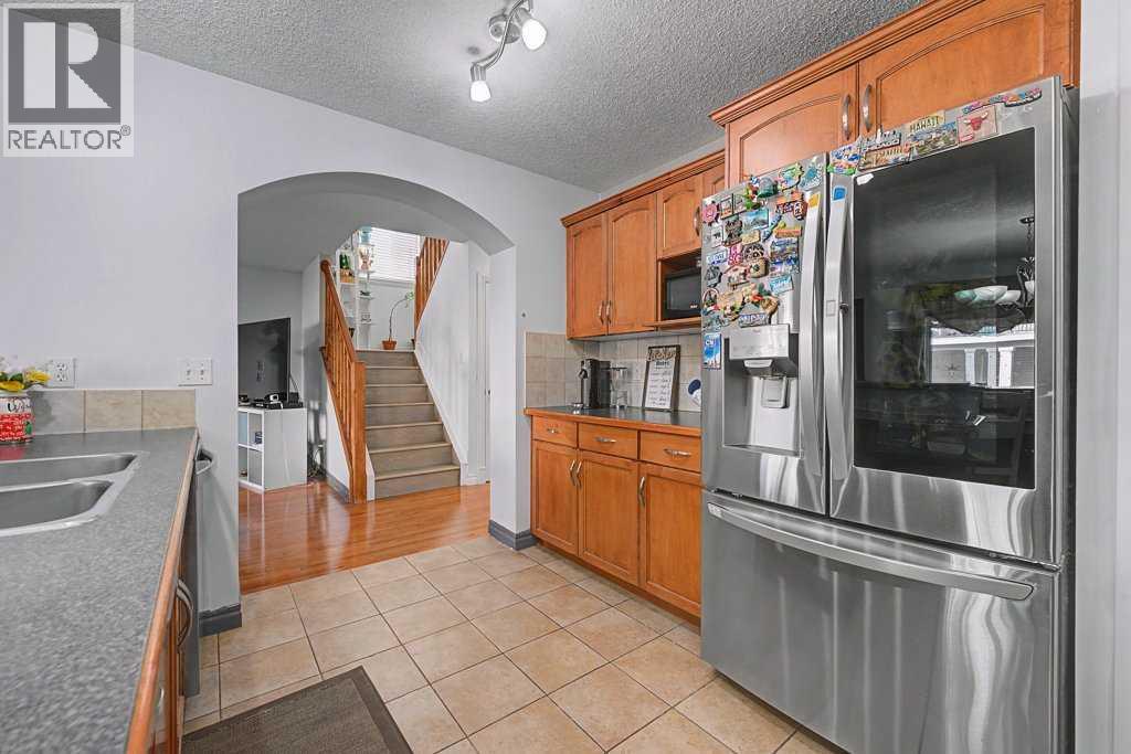 284 Hawkmere View, Chestermere, Alberta  T1X 1T7 - Photo 18 - A2287875