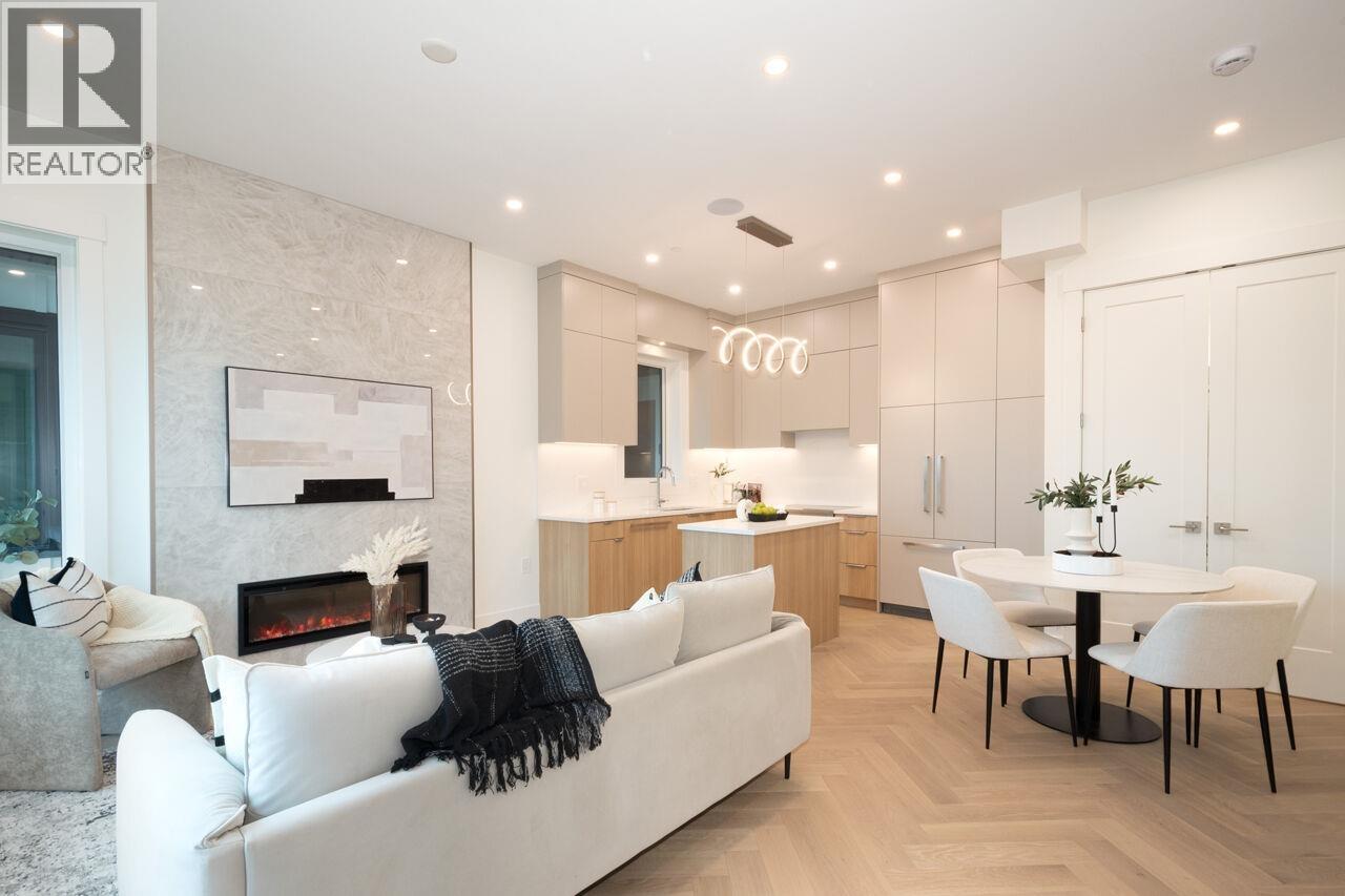 Listing Picture 17 of 40 : 4426 W 4TH AVENUE, Vancouver / 溫哥華 - 魯藝地產 Yvonne Lu Group - MLS Medallion Club Member