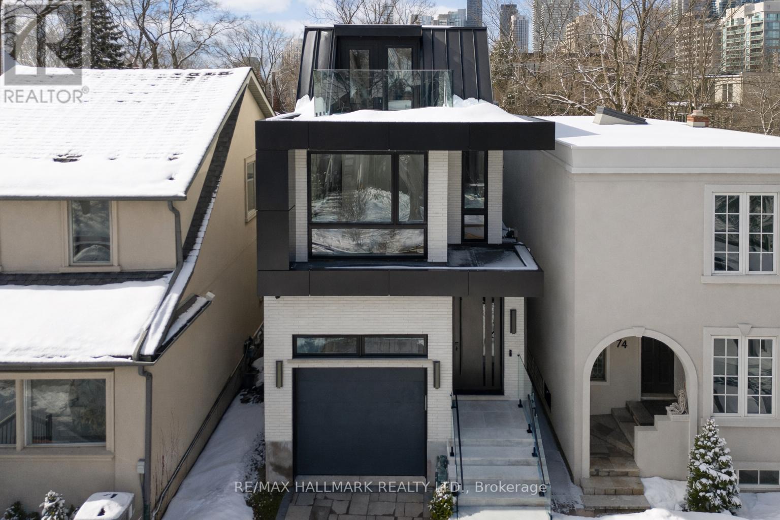 72 MARMOT STREET, Toronto, Ontario