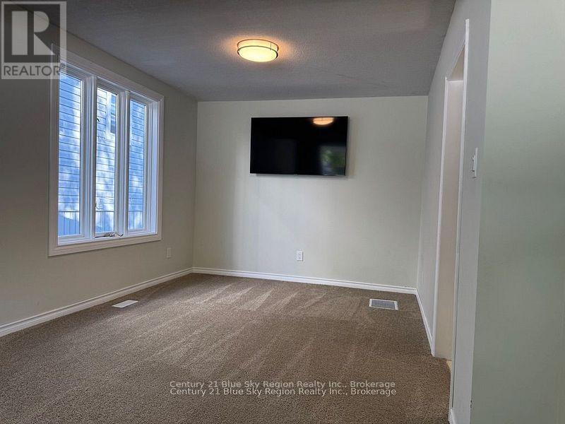 140 Fifth Avenue W, North Bay (Central), Ontario  P1B 3N5 - Photo 6 - X12818196