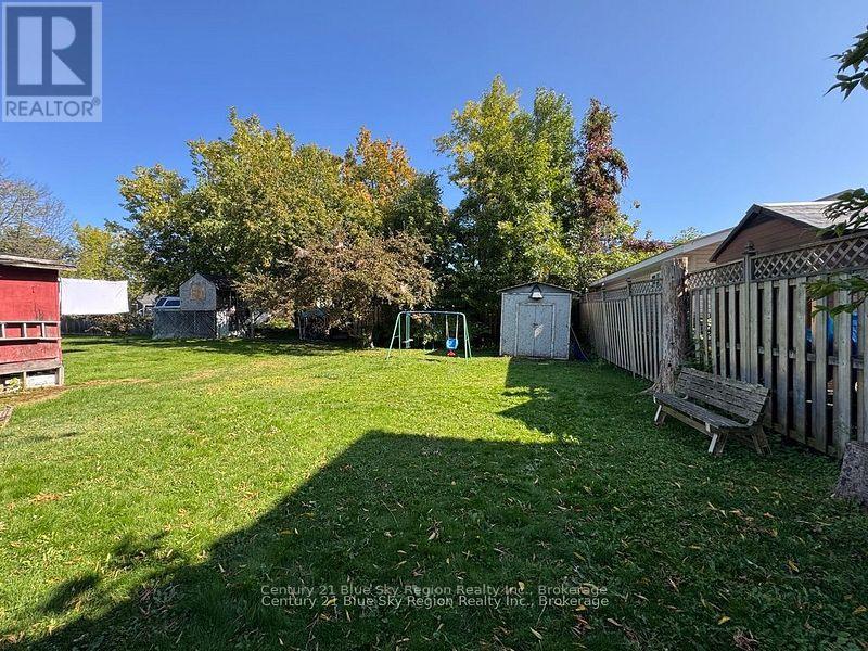 140 Fifth Avenue W, North Bay (Central), Ontario  P1B 3N5 - Photo 8 - X12818196