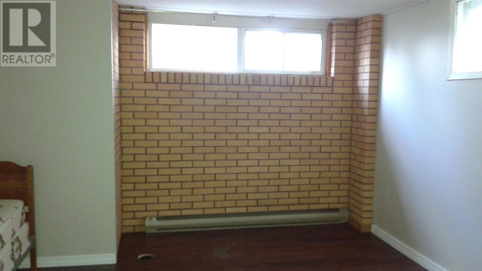 70 Kent Ave, Sault Ste. Marie, Ontario  P6B 4G9 - Photo 21 - SM260346