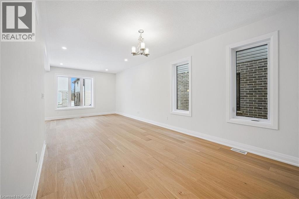 10 Jacob Detweiller Drive, Kitchener, Ontario N2P 0J1 - Photo 5 - 40801294