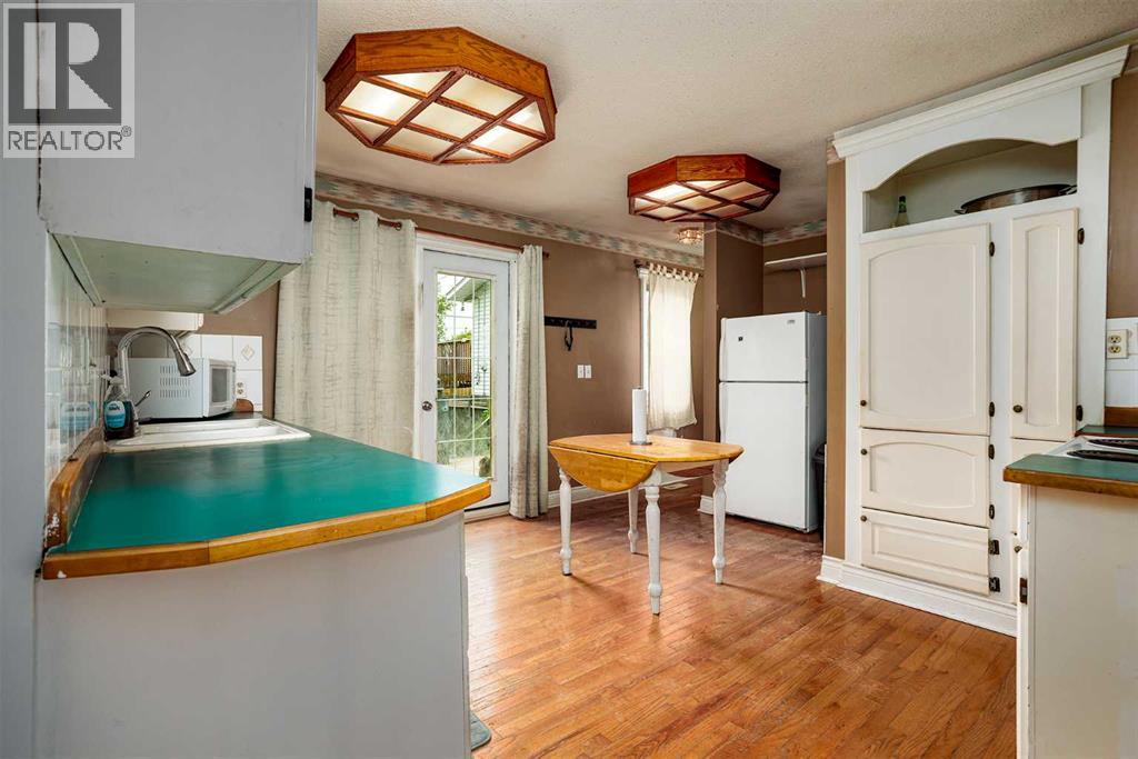 14 1st Avenue S, Hay Lakes, Alberta  T0B 1W0 - Photo 10 - A2241446