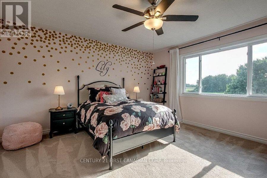 157 Wheeler Avenue, Thames Centre, Ontario  N0L 1G2 - Photo 27 - X12818088