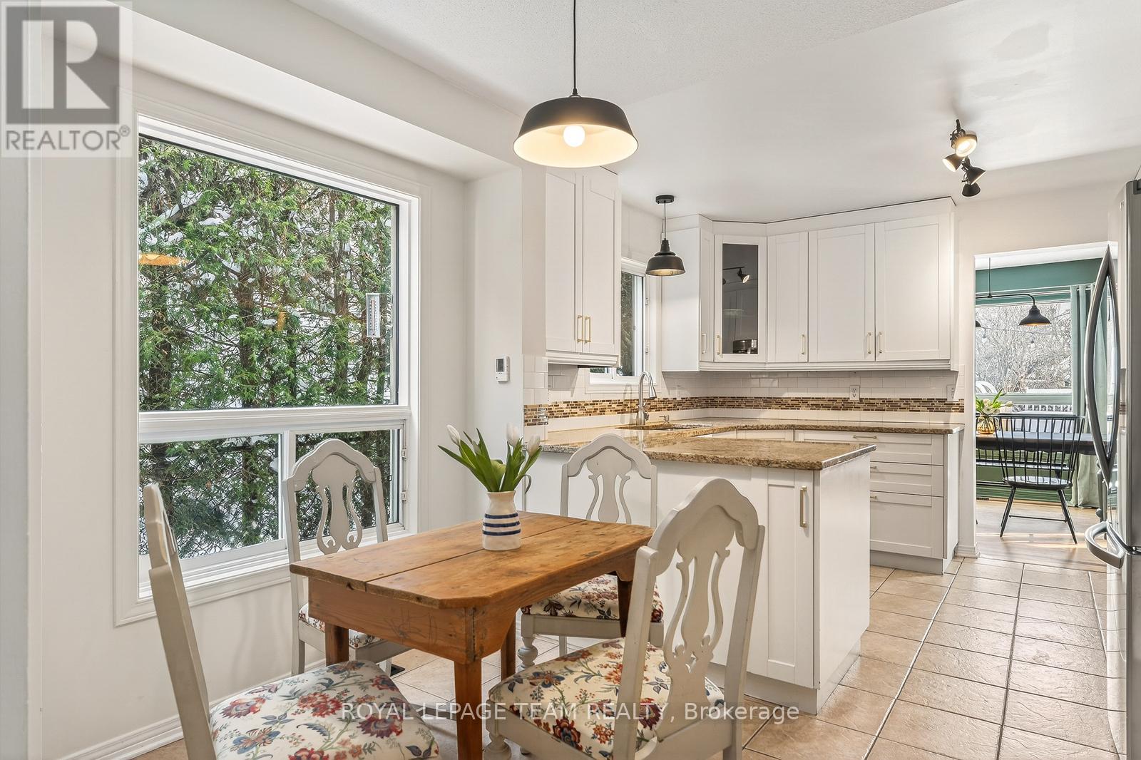 77 Armagh Way, Ottawa, Ontario K2J 4C1 - Photo 8 - X12818224