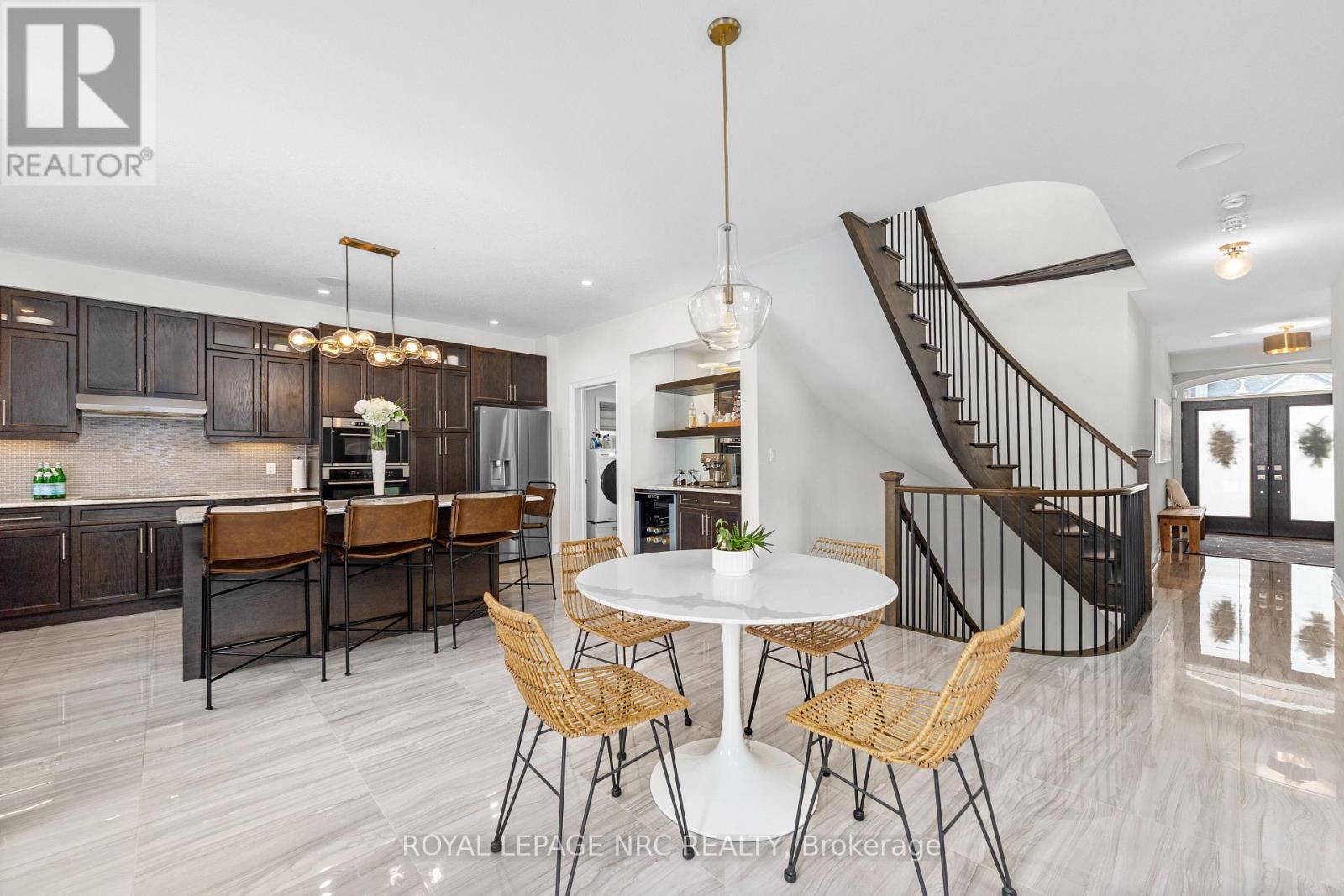 25 Philmori Boulevard, Pelham, Ontario  L0S 1E5 - Photo 10 - X12818106