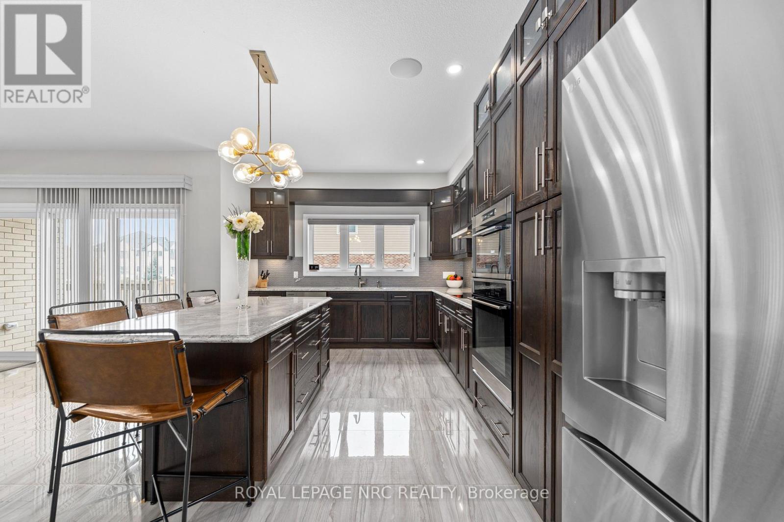 25 Philmori Boulevard, Pelham, Ontario  L0S 1E5 - Photo 13 - X12818106