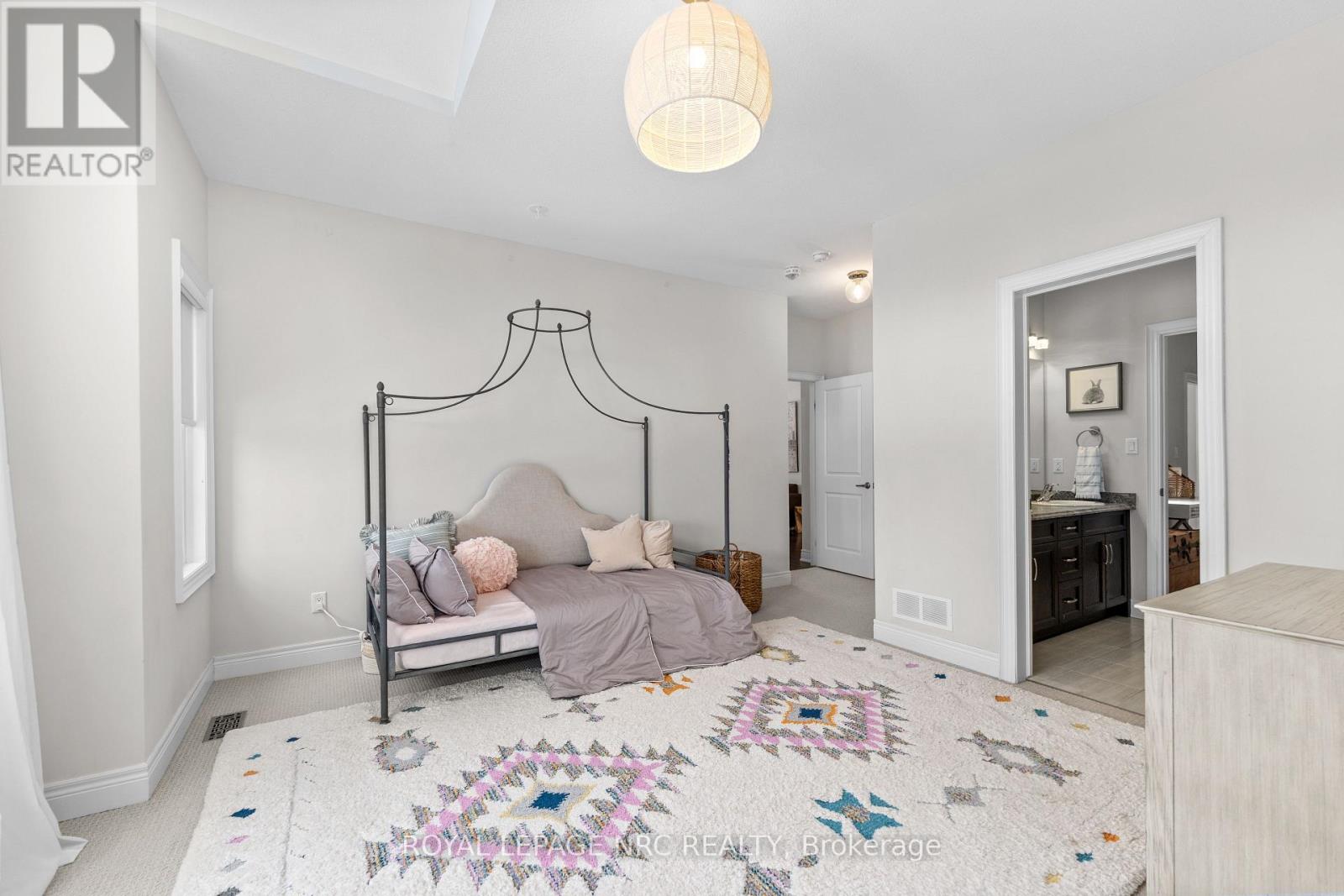 25 Philmori Boulevard, Pelham, Ontario  L0S 1E5 - Photo 35 - X12818106