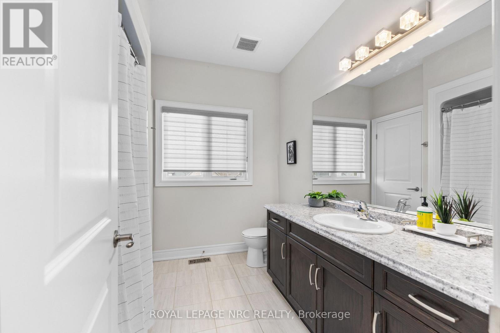 25 Philmori Boulevard, Pelham, Ontario  L0S 1E5 - Photo 38 - X12818106