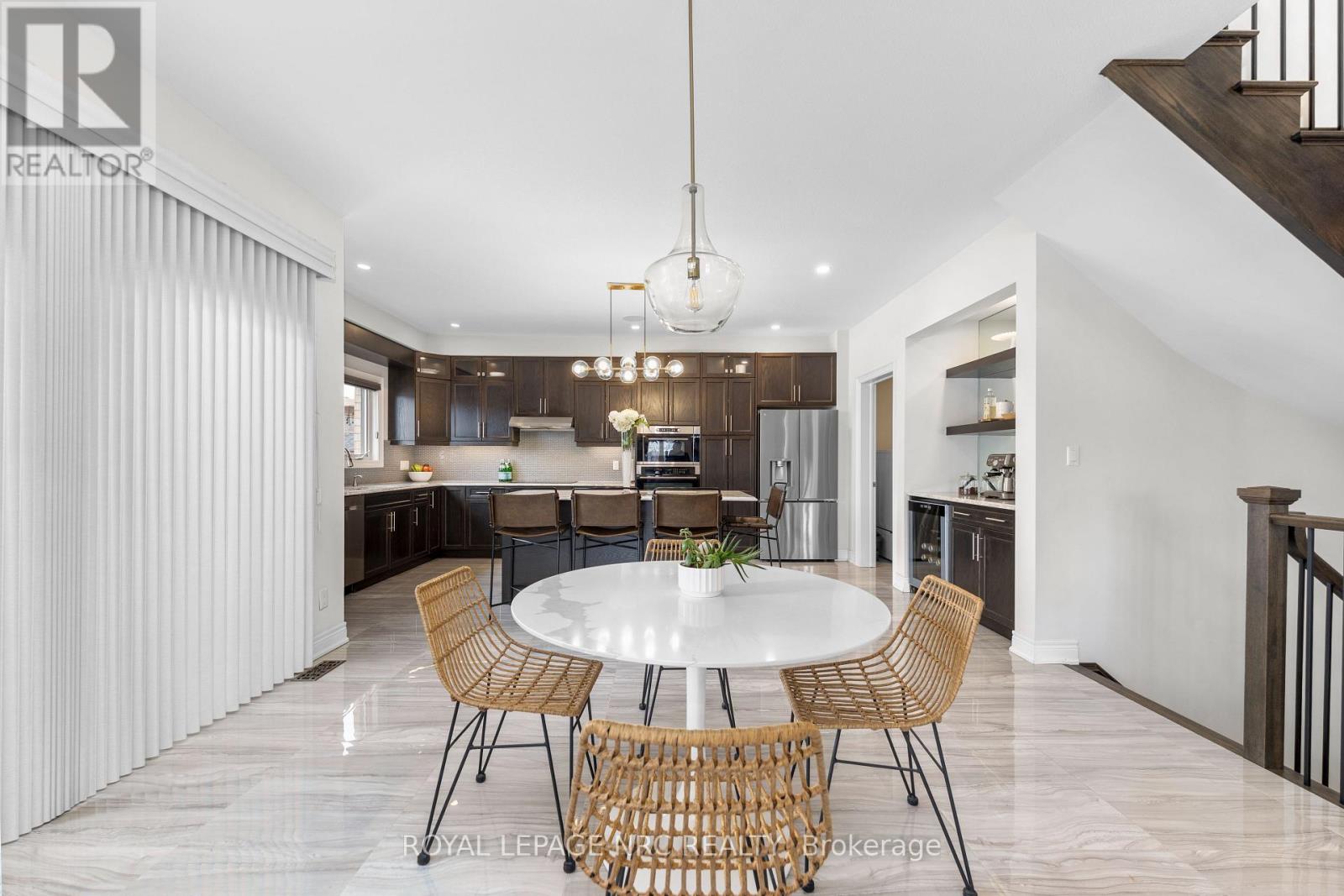 25 Philmori Boulevard, Pelham, Ontario  L0S 1E5 - Photo 9 - X12818106