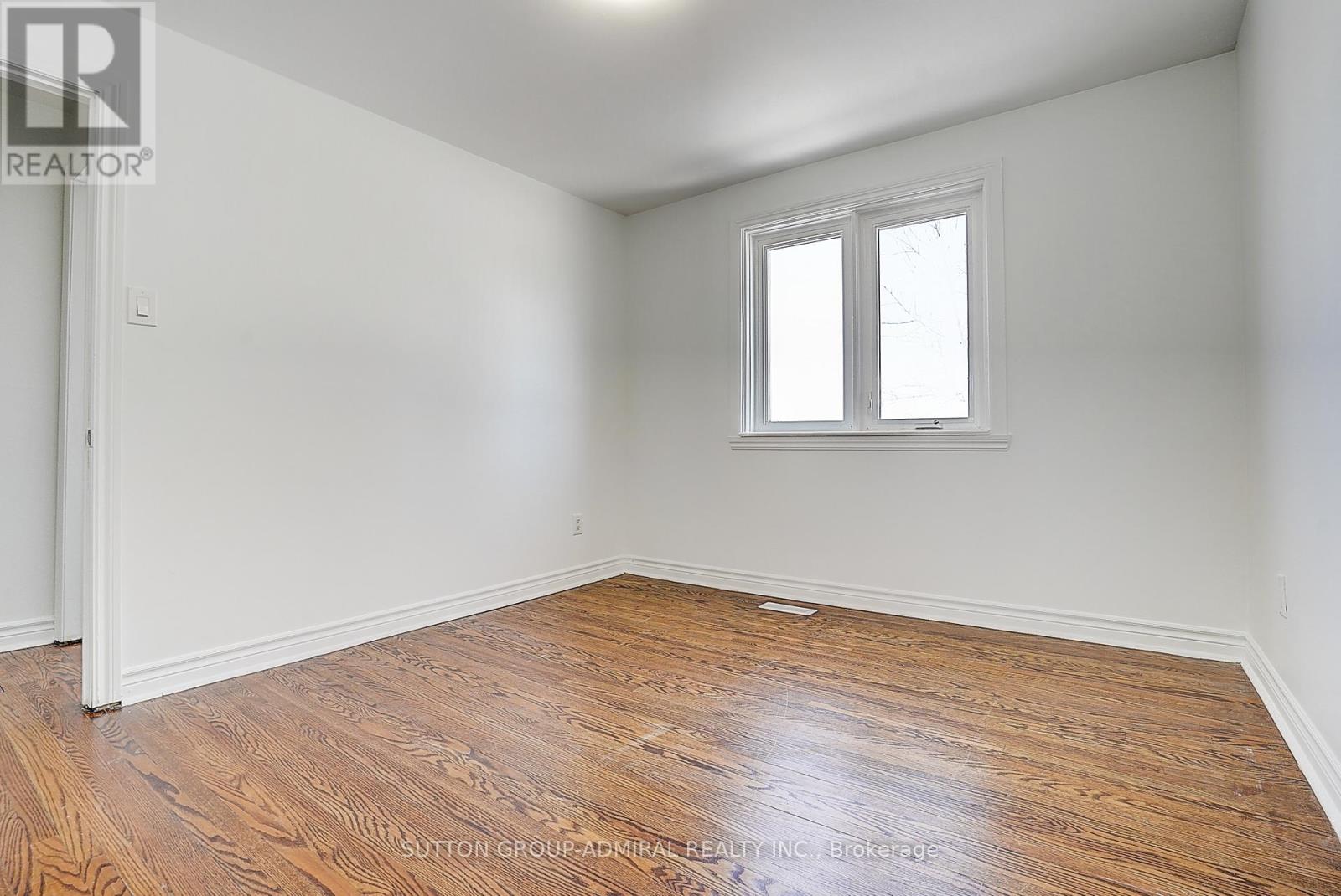 7 Townhouse Crescent, Brampton, Ontario  L6W 3C5 - Photo 24 - W12633728