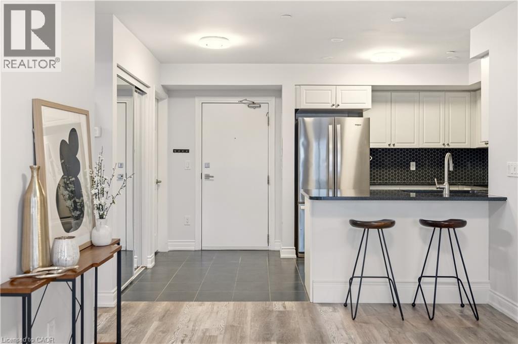 1045 Nadalin Heights Unit# 108, Milton, Ontario  L9T 8R5 - Photo 4 - 40803159