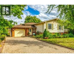4 HUNTER Road, Grimsby, Ontario