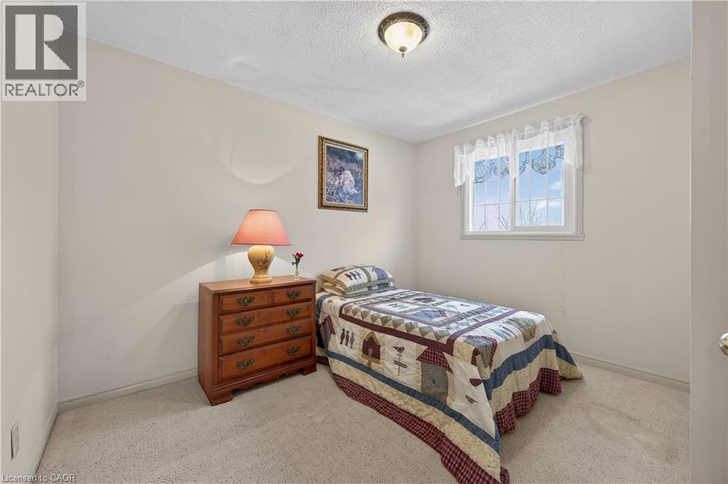 4 Hunter Road, Grimsby, Ontario  L3M 4A4 - Photo 30 - 40806551