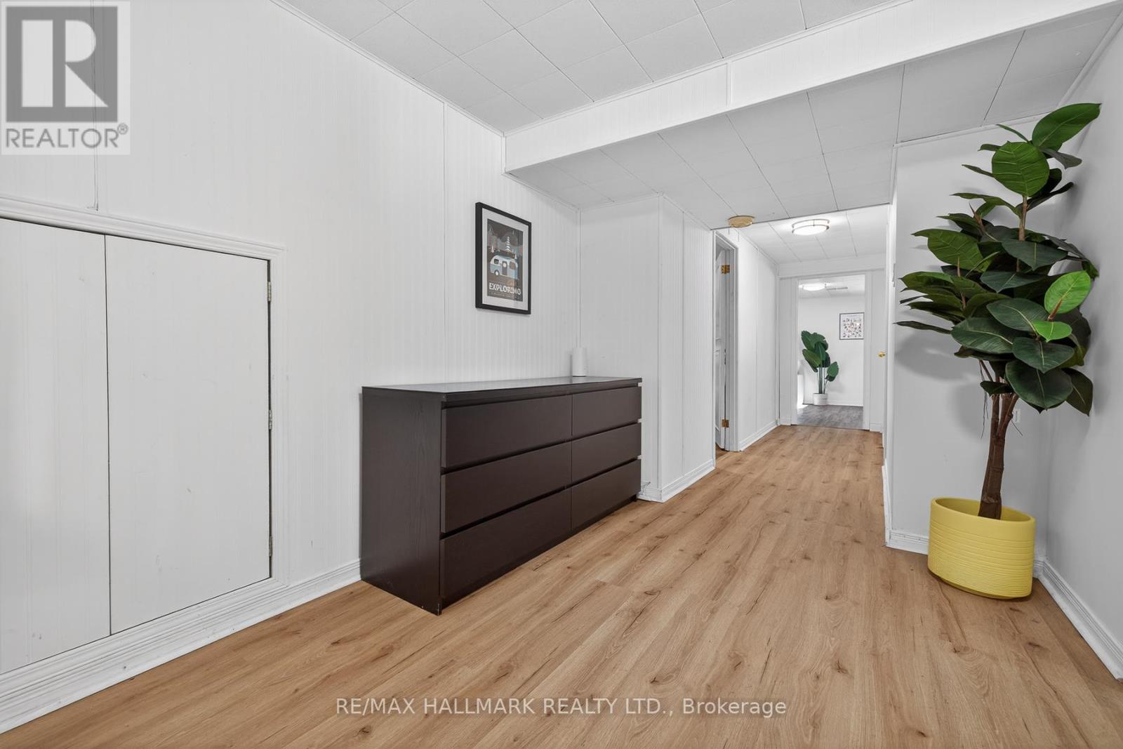 23 Acton Avenue, Toronto, Ontario  M3H 4G6 - Photo 21 - C12818084