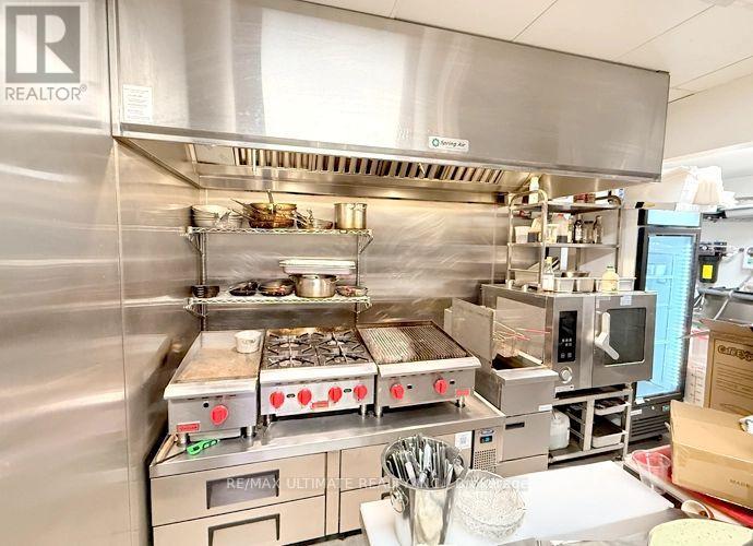 612 Richmond Street W, Toronto (Waterfront Communities), Ontario  M5V 2B7 - Photo 12 - C12818086