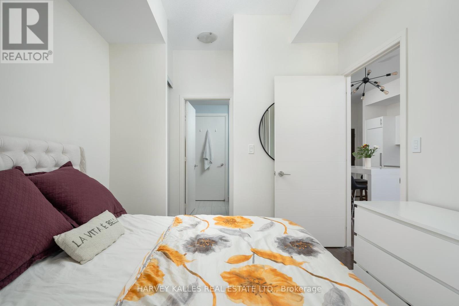 918 - 460 Adelaide Street E, Toronto, Ontario  M5A 0E7 - Photo 19 - C12818124