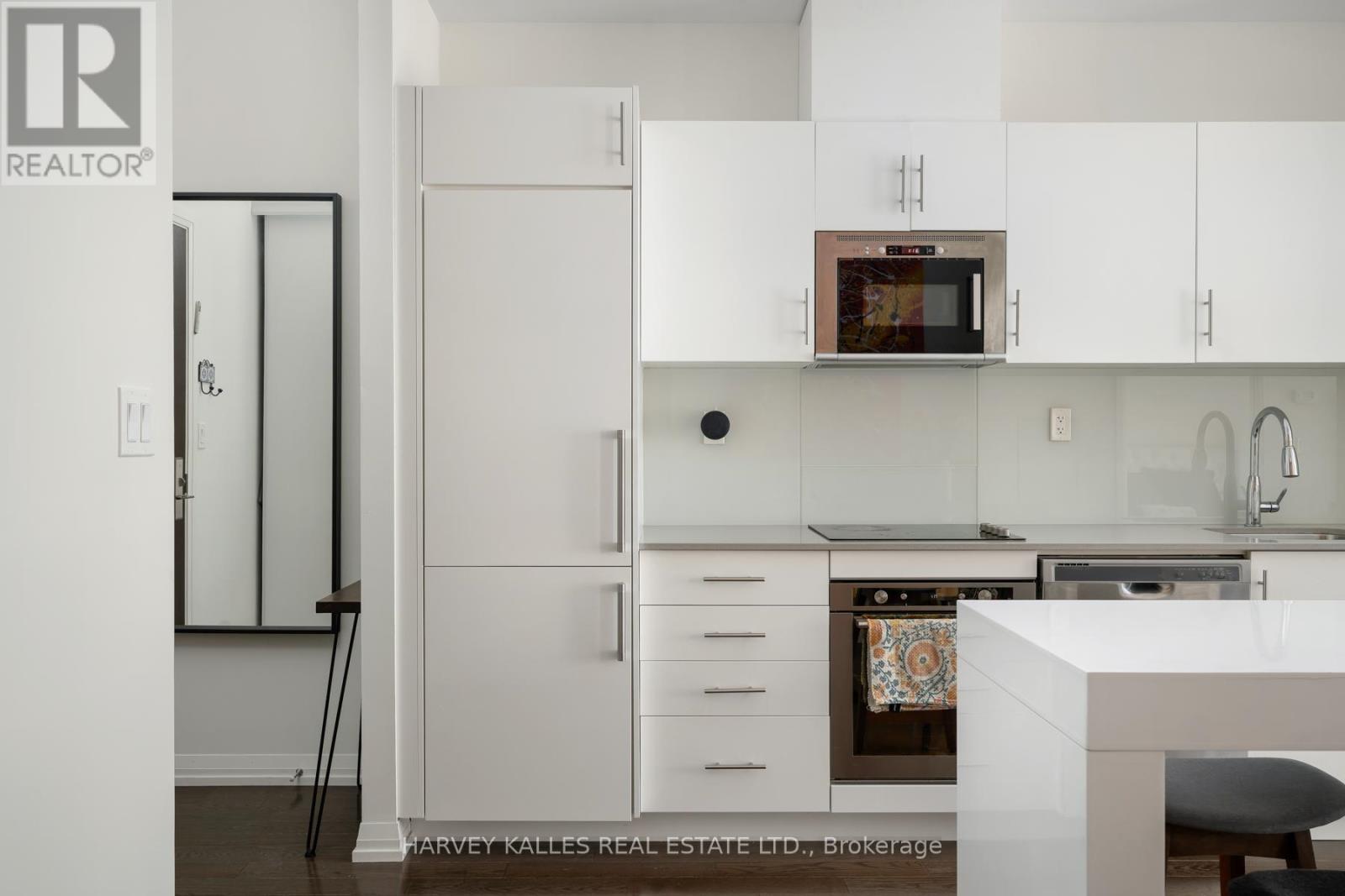 918 - 460 Adelaide Street E, Toronto, Ontario  M5A 0E7 - Photo 5 - C12818124