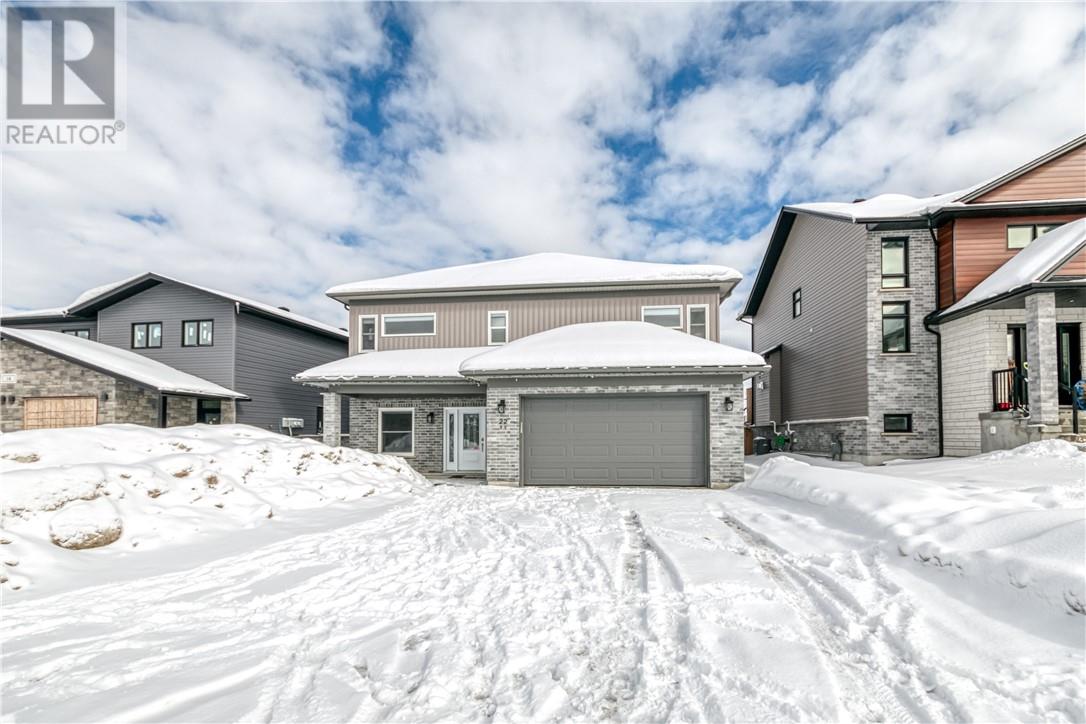 22 Teravista Way, Sudbury, Ontario  P3E 0H9 - Photo 2 - 2126567