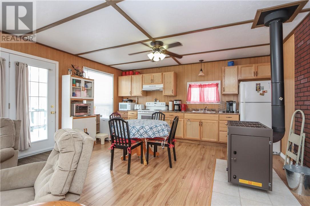 Lorem Ipsum Do, Massey, Ontario  P0P  - Photo 14 - DEMO29396811