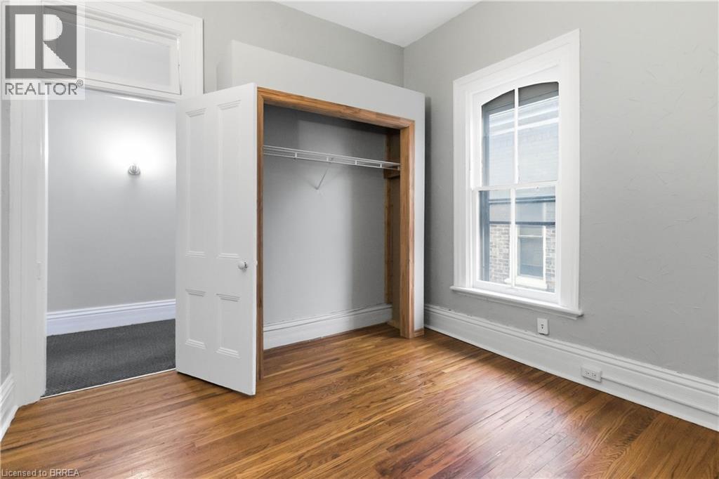 74 Pearl Street, Brantford, Ontario  N3T 3N7 - Photo 13 - 40807279