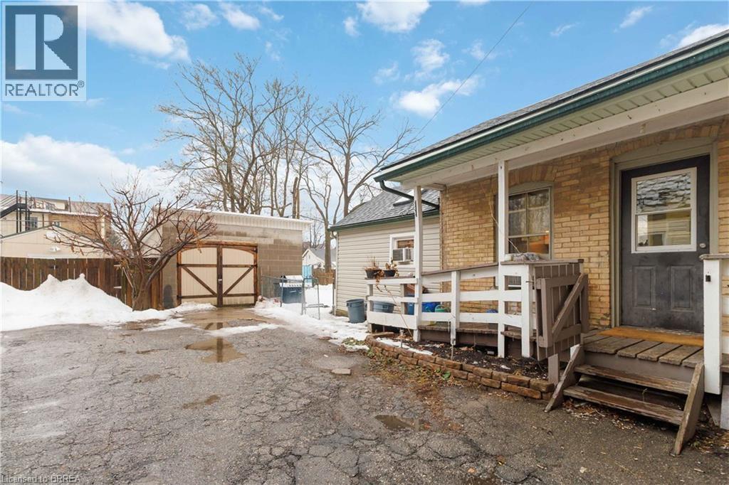 74 Pearl Street, Brantford, Ontario  N3T 3N7 - Photo 29 - 40807279