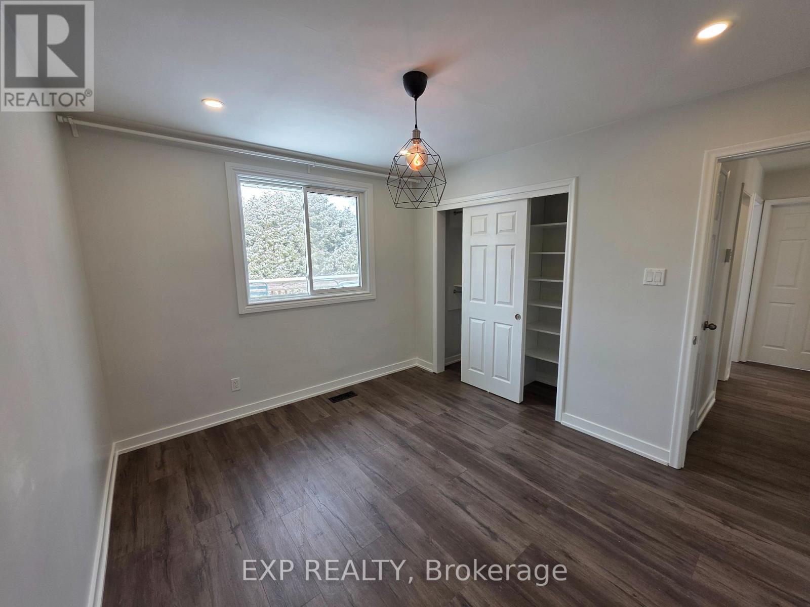 77 Kulpin Avenue, Bradford West Gwillimbury (Bradford), Ontario  L3Z 1T6 - Photo 7 - N12818164