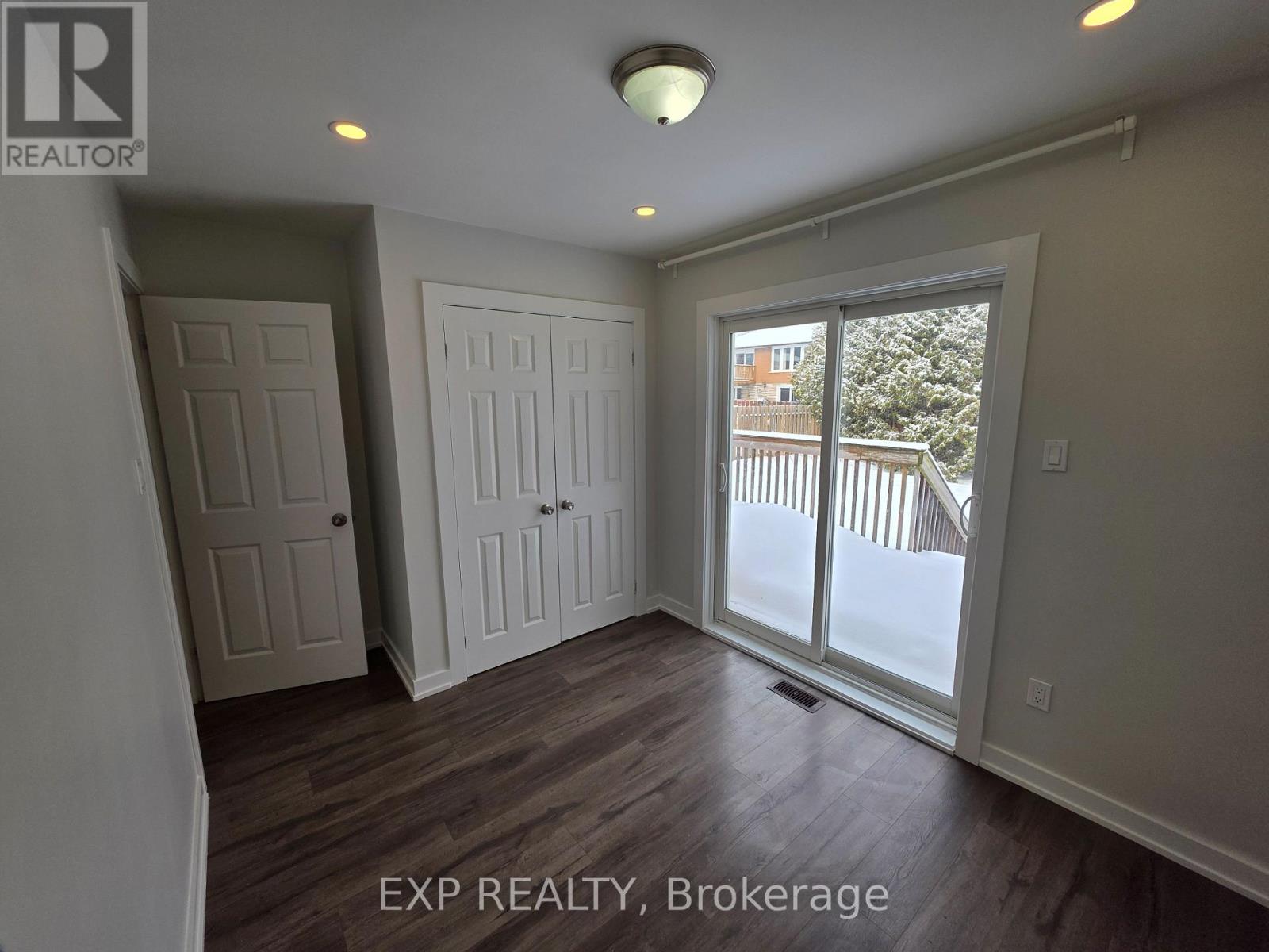 77 Kulpin Avenue, Bradford West Gwillimbury (Bradford), Ontario  L3Z 1T6 - Photo 9 - N12818164