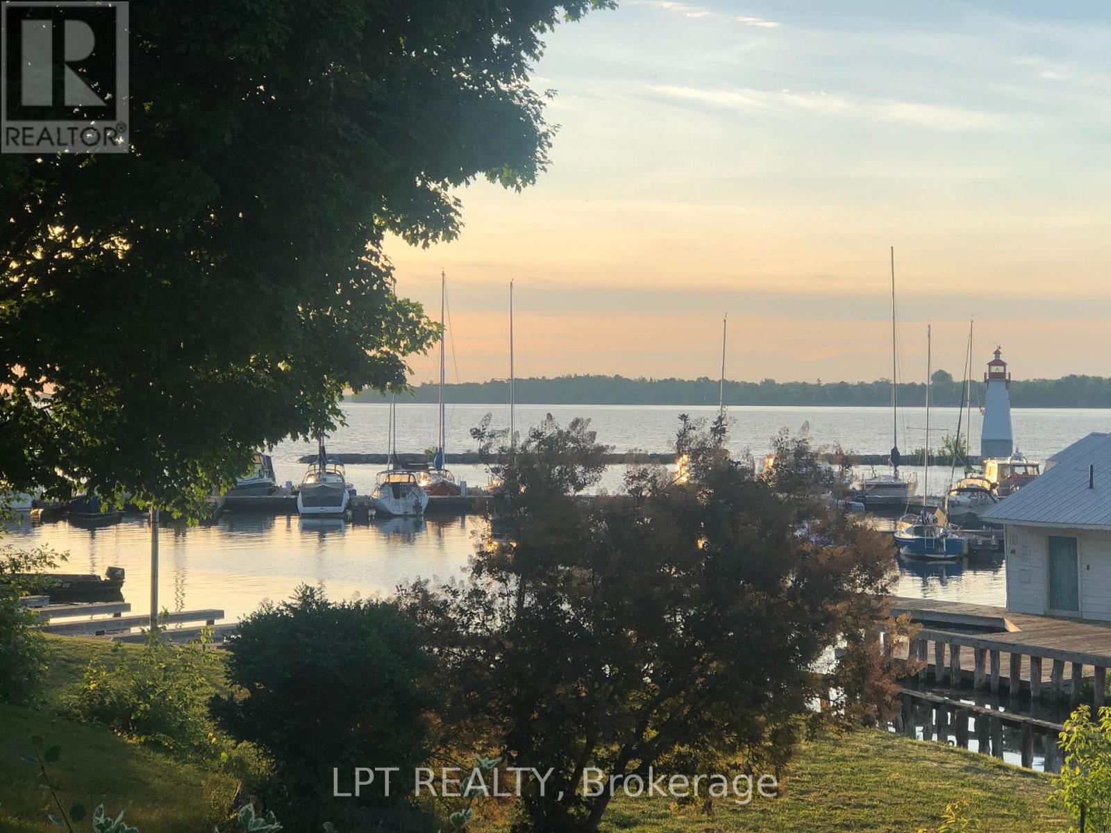 37 Malone Road, Georgina, Ontario  L0E 1L0 - Photo 5 - N12818170