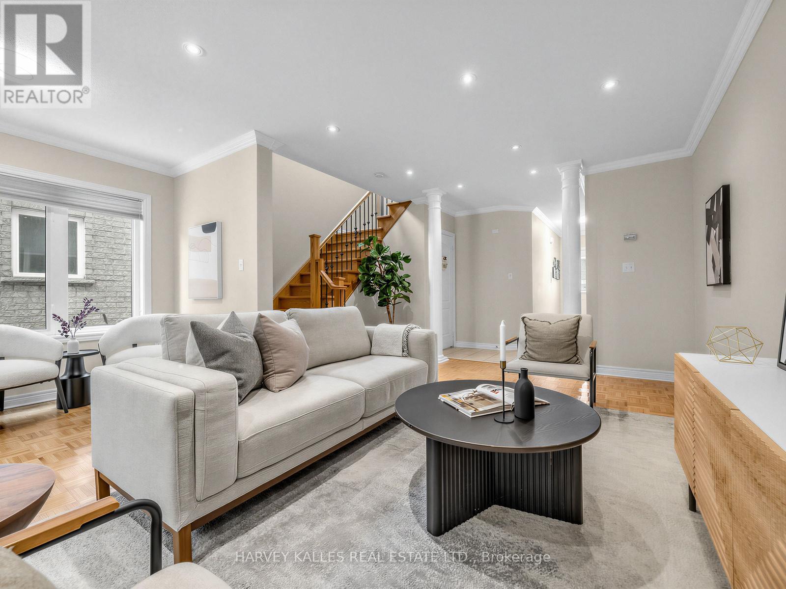 188 Warrick Crescent, Newmarket, Ontario  L3X 2S3 - Photo 5 - N12818210