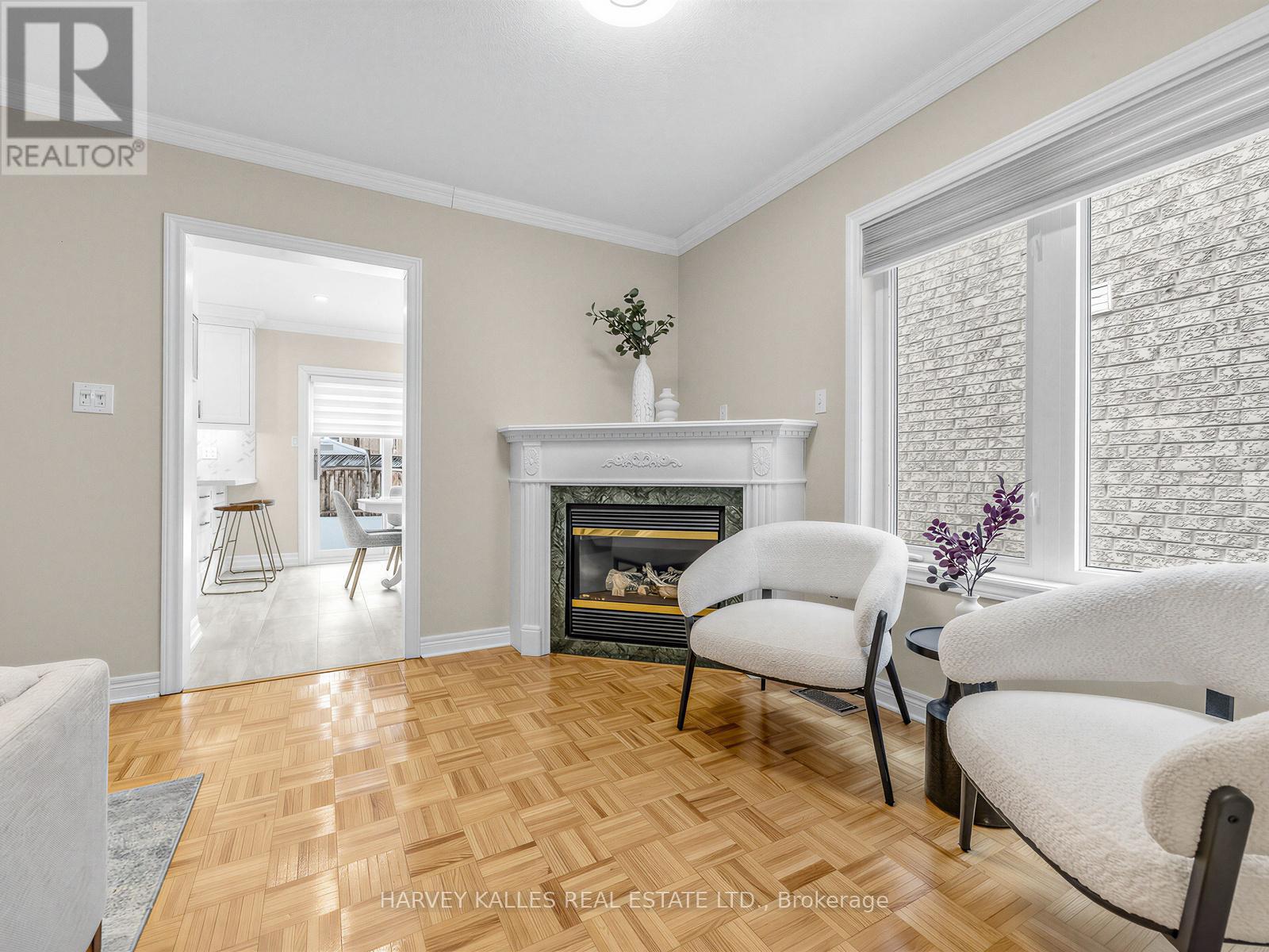 188 Warrick Crescent, Newmarket, Ontario  L3X 2S3 - Photo 6 - N12818210